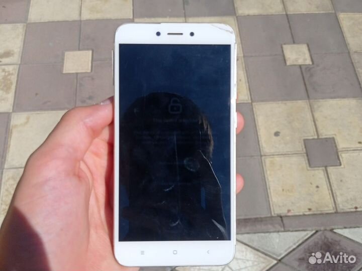 Xiaomi Redmi 4, 3/32 ГБ