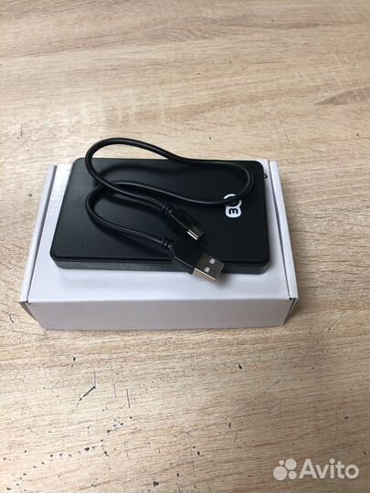 Съемный жесткий диск 750Gb