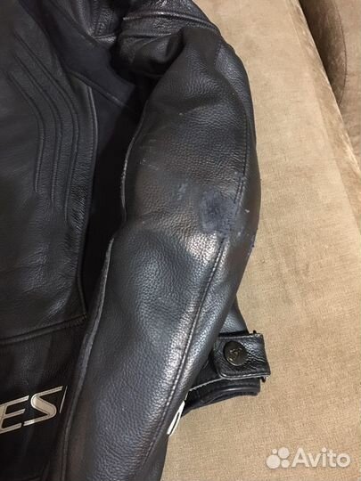 Мотокуртка кожаная dainese