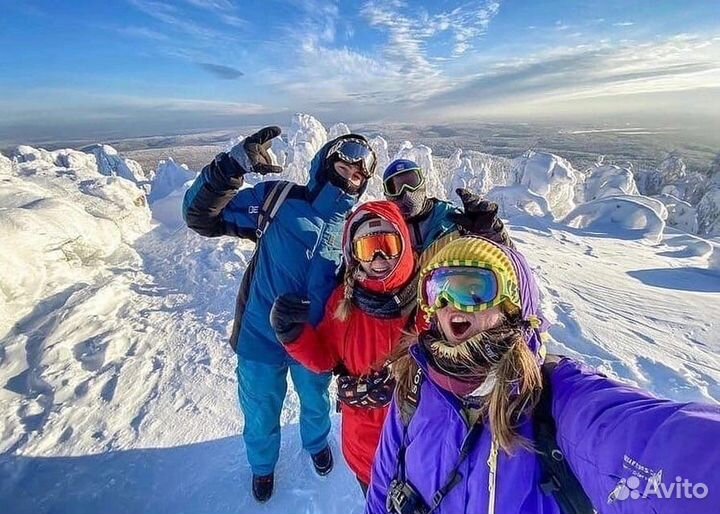 Полюд и Ветлан на снегоходах