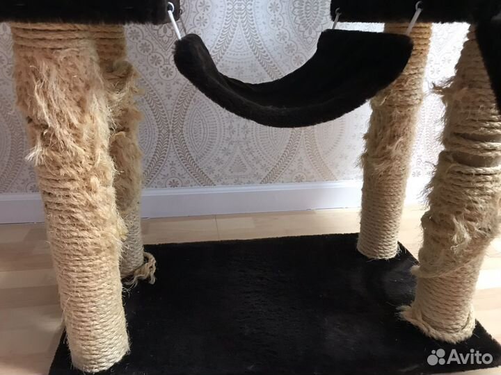 Домик для кошки с когтеточкой