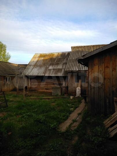 Дом 32 м² на участке 50 сот.