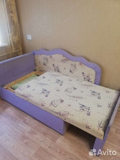 Диван бу