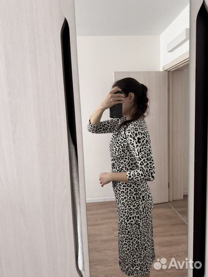 Платье женское 46 48