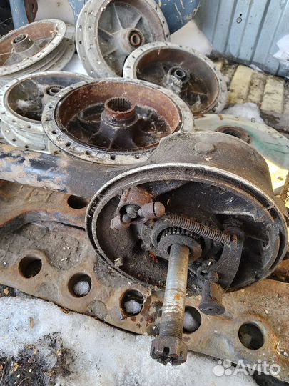 Маятник люльки Днепр мт16