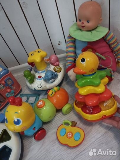 Развивающие игрушки для малышей