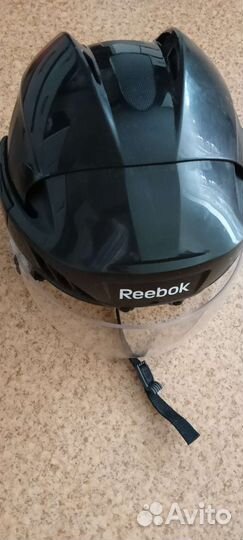 Шлем хоккейный