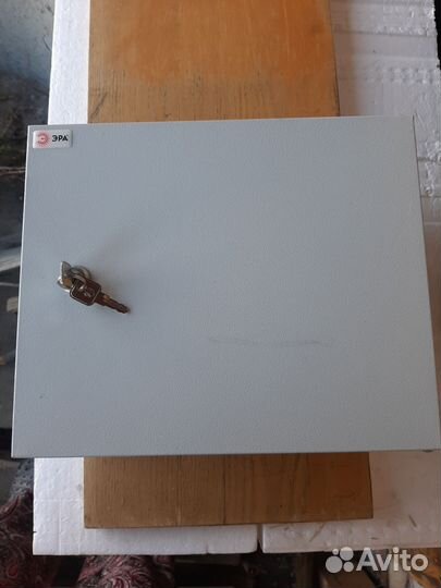 Ящик металлический