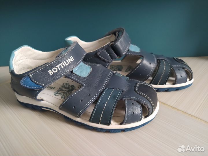 Сандали кожаные 28р