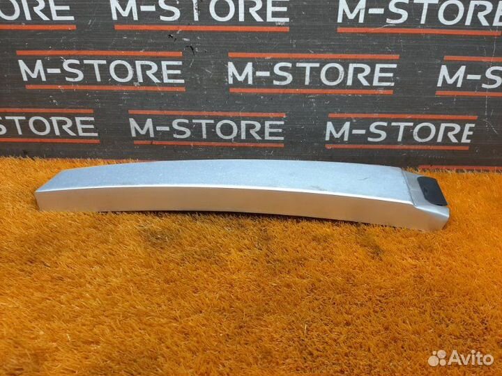 Накладка стойки кузова правая Porsche Cayenne 957