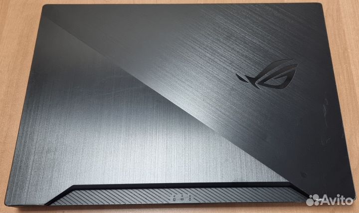 Asus ROG Ryzen 7 4800 RTX 2060 Max 6gb, 16Gb, 1Tr