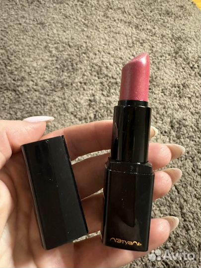 Помада Лэтуаль тон 202 rouge dianant