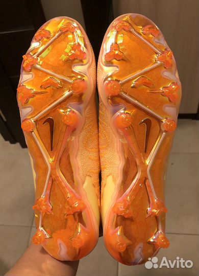 Бутсы Nike Gripknit Phantom GX Elite FG SE