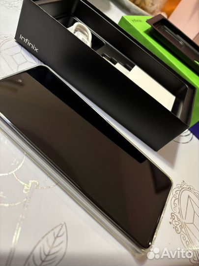 Infinix Hot 30, 8/128 ГБ