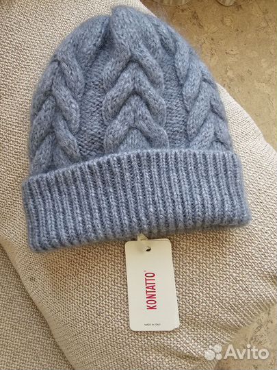 Шапка kontatto Италия