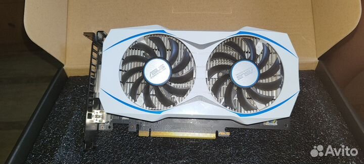 Видеокарта Asus GTX 950 2 GB