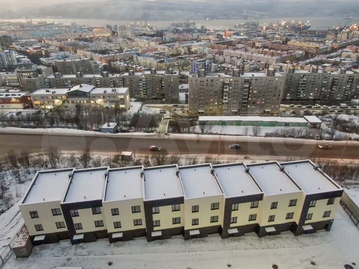 5-к. квартира, 230 м², 1/3 эт.