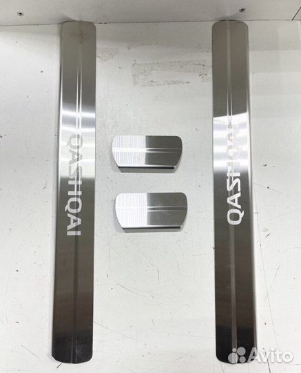 Накладки порогов KE9674E100 nissan