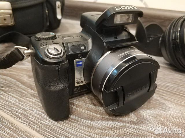 Продам фотоаппарат Sony Dsc H9