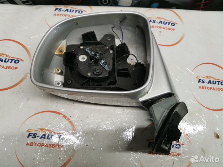 Корпус зеркала Chevrolet Captiva 2.2 дизель Z22D1