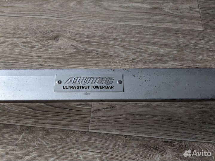 Распорка передних стоек Мазда 5/Премаси