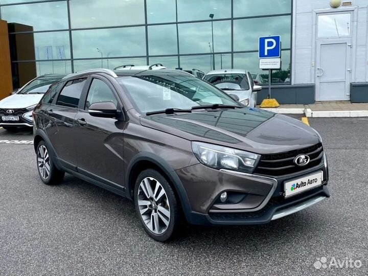 LADA Vesta Cross 1.8 AMT, 2018, 123 730 км