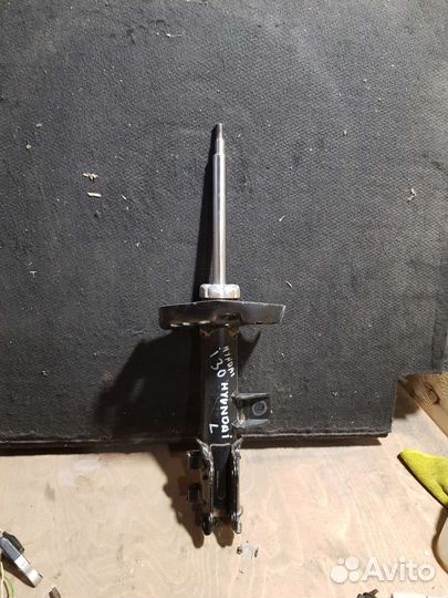 Амортизатор передний левый Hyundai elantra md