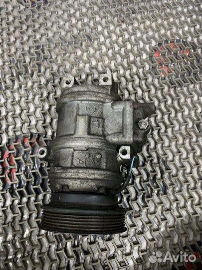 Компрессор кондиционера Honda Accord