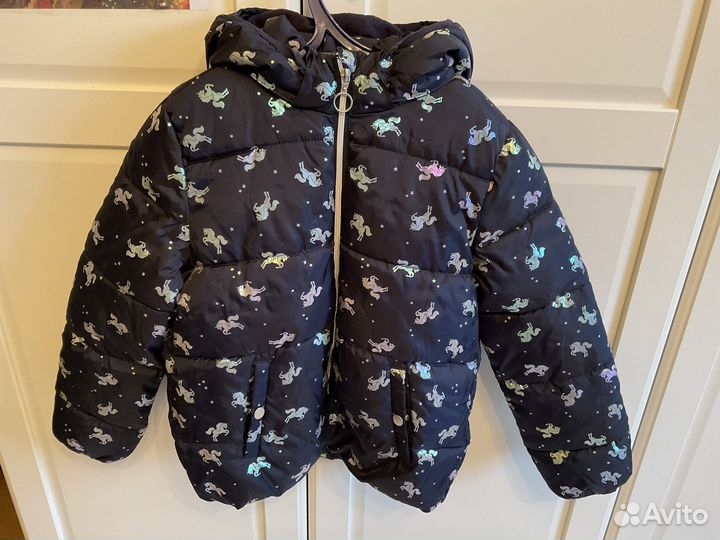 Куртка 140 см. H&M