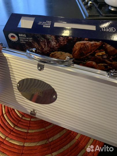 Набор для барбекю в кейсе gipfel