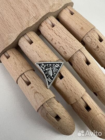 Кольцо женское