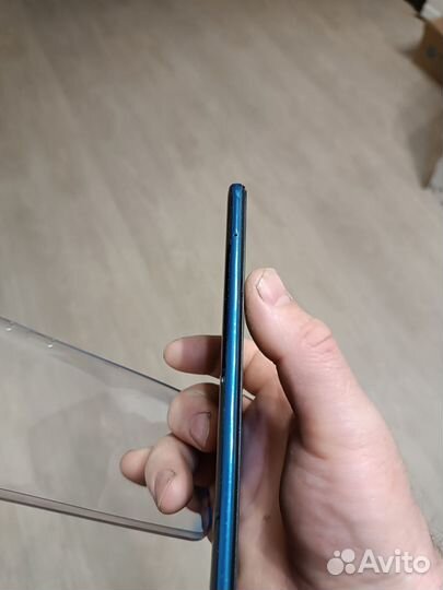 Samsung Galaxy A50, 6/128 ГБ