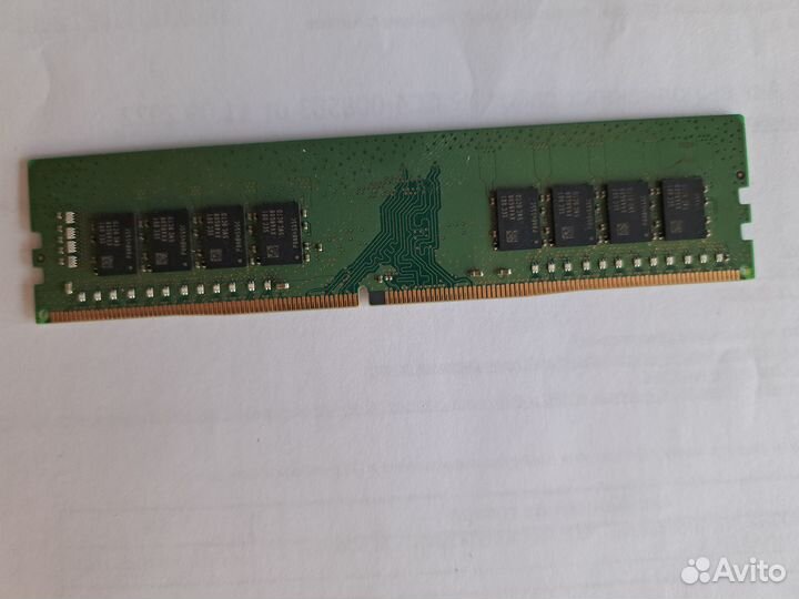 Оперативка Samsung ddr4 16gb 2666. На гарантии
