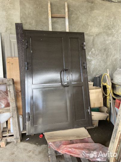 Дверь бронированная