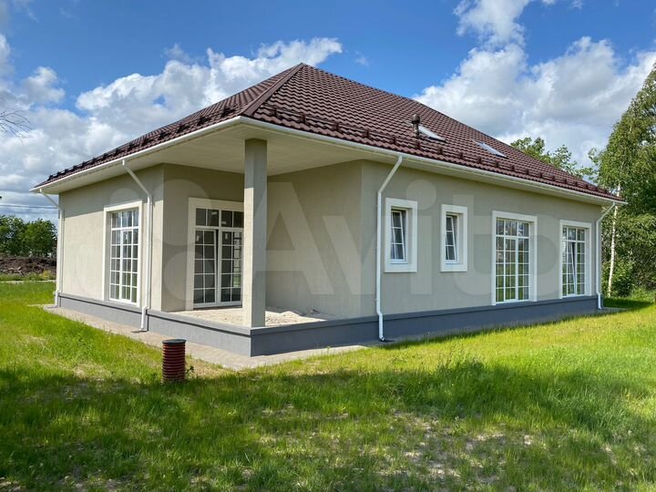 Дом 220 м² на участке 14 сот.