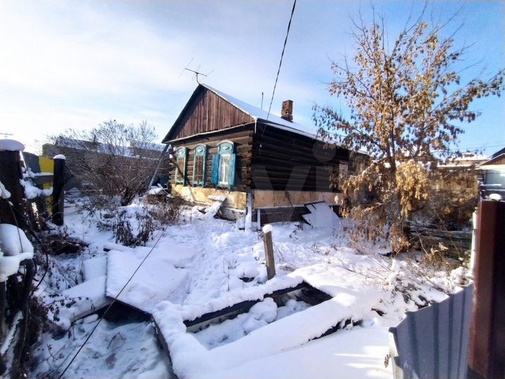 Дом 46 м² на участке 6 сот.