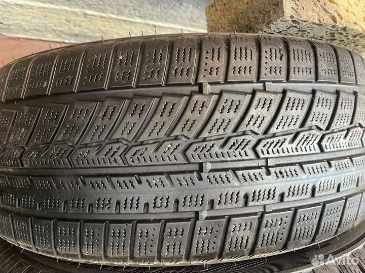 Advanta HPZ-01 195/55 R16