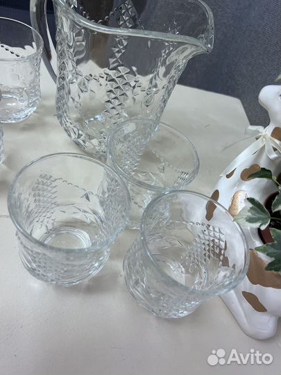 Набор кувшин и стаканы новые