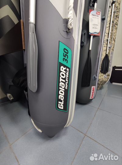 Надувная лодка Gladiator E 350