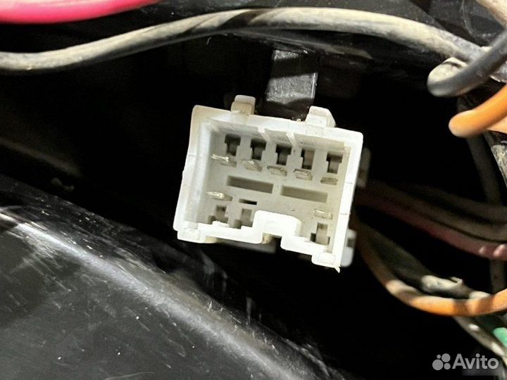 Фонарь правый Daewoo Nexia 2008