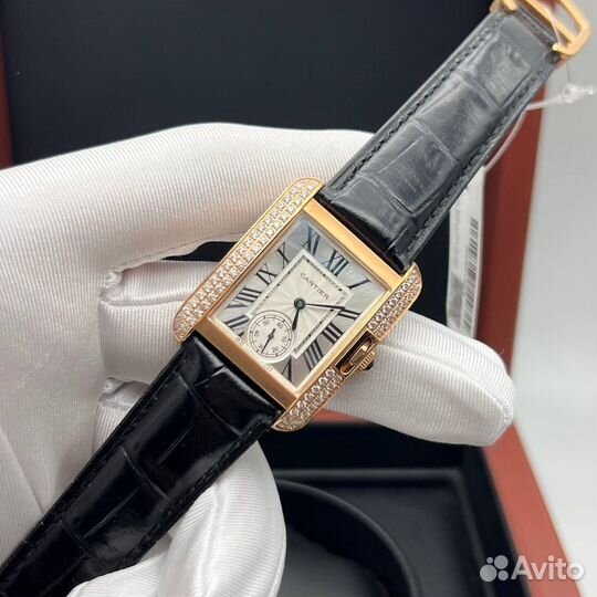 Часы наручные женские Cartier Tank