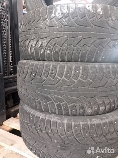Nokian Tyres Hakkapeliitta 1 285/60 R16