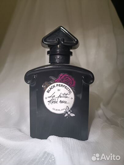 Guerlain La Petite Robe Noire Black Perfecto Flor