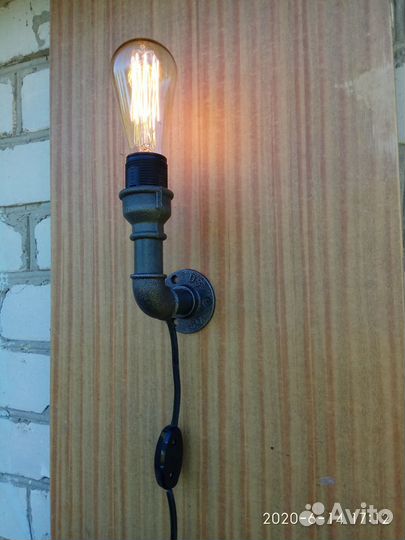 Настенный светильник (бра) в стиле Лофт