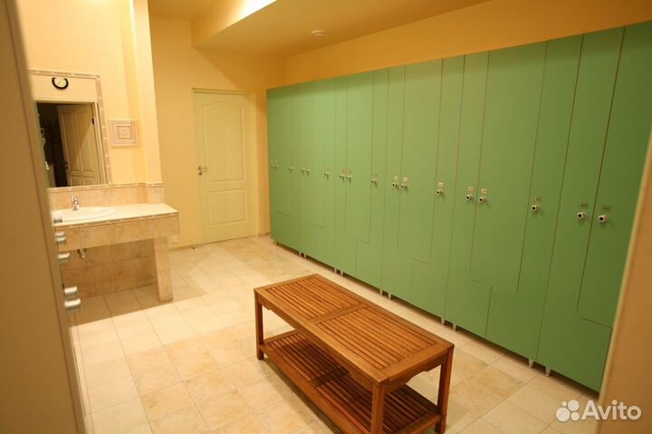 Шкафы в раздевалку с электронными замками