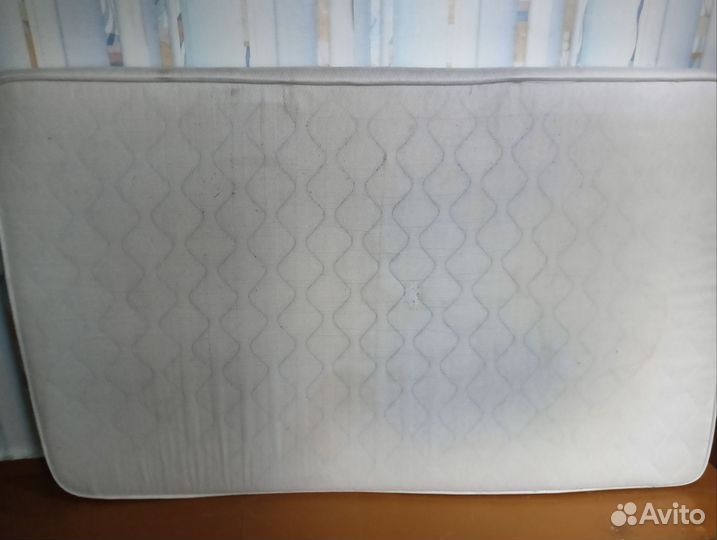Матрас 140х200 беспружинный