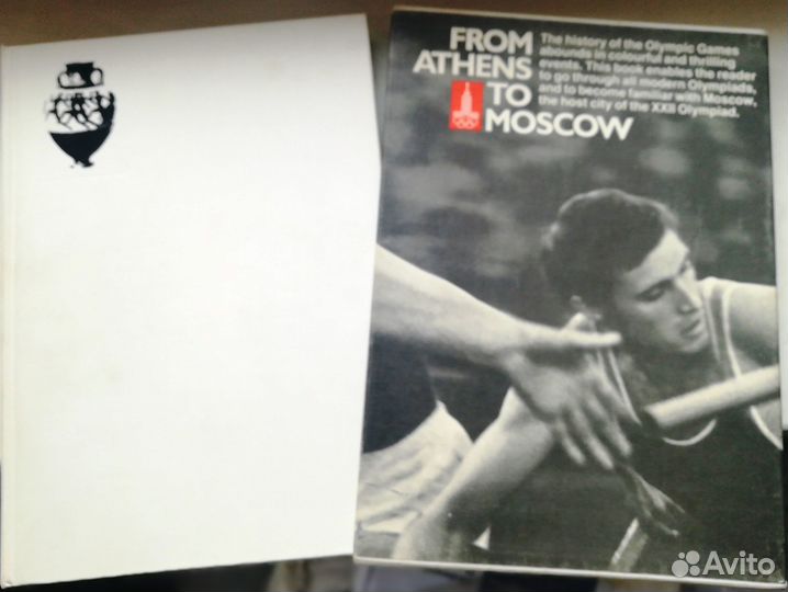 Книга - альбом на англ. языке 