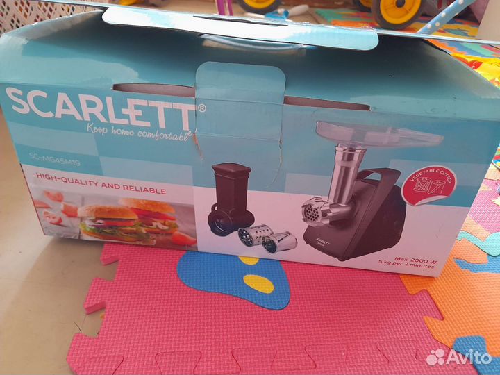 Мясорубка scarlett