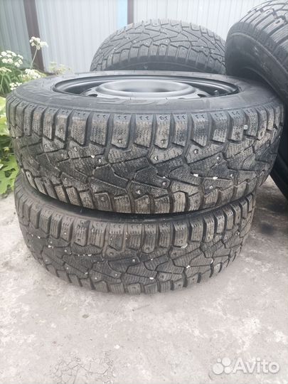Pirelli Ice Zero 185/65 R15 92T