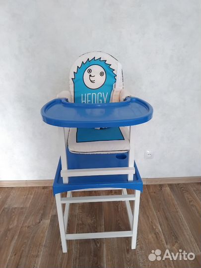 Столик для кормления ребенка